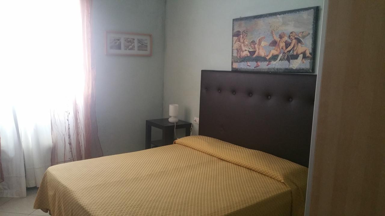 Hotel Illi Marina di Massa Ngoại thất bức ảnh